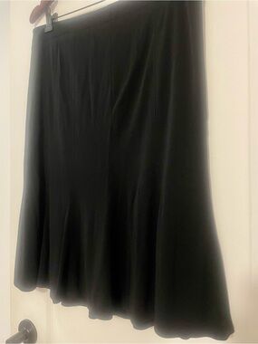 Classic Black A-Line Women’s Skirt, Size XL